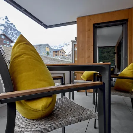 Club Haus - Alpin-resort Montafon Haus 1 By Pferd Auf Wolke