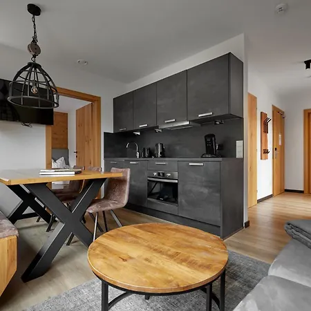 Club Haus - Alpin-resort Montafon Haus 1 By Pferd Auf Wolke Apartment *