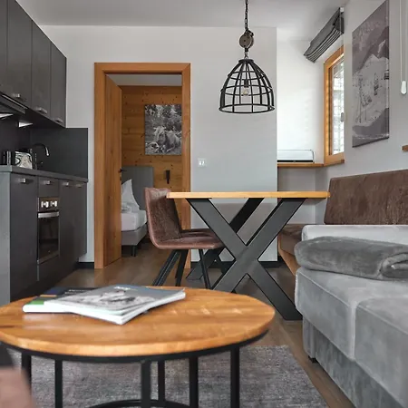 Club Haus - Alpin-resort Montafon Haus 1 By Pferd Auf Wolke Apartment